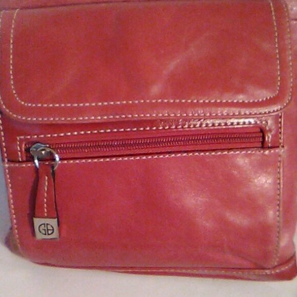 Giani Bernini Red Crossbody Bag - Picture 3 of 12